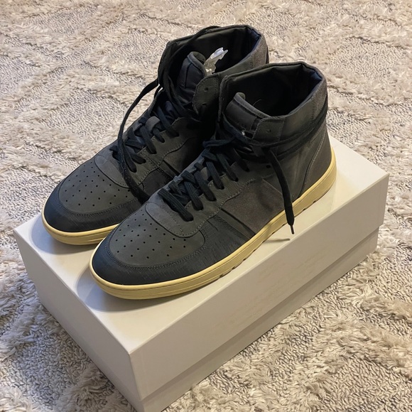 Lightly Worn Collegium Men's High-Top Destroyer Sneakers - Picture 1 of 6